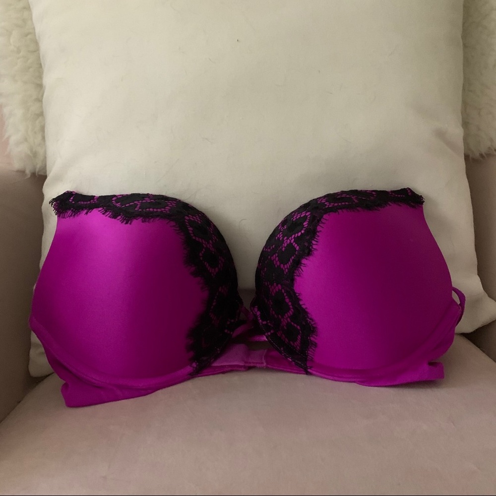 VS bombshell plunge bra